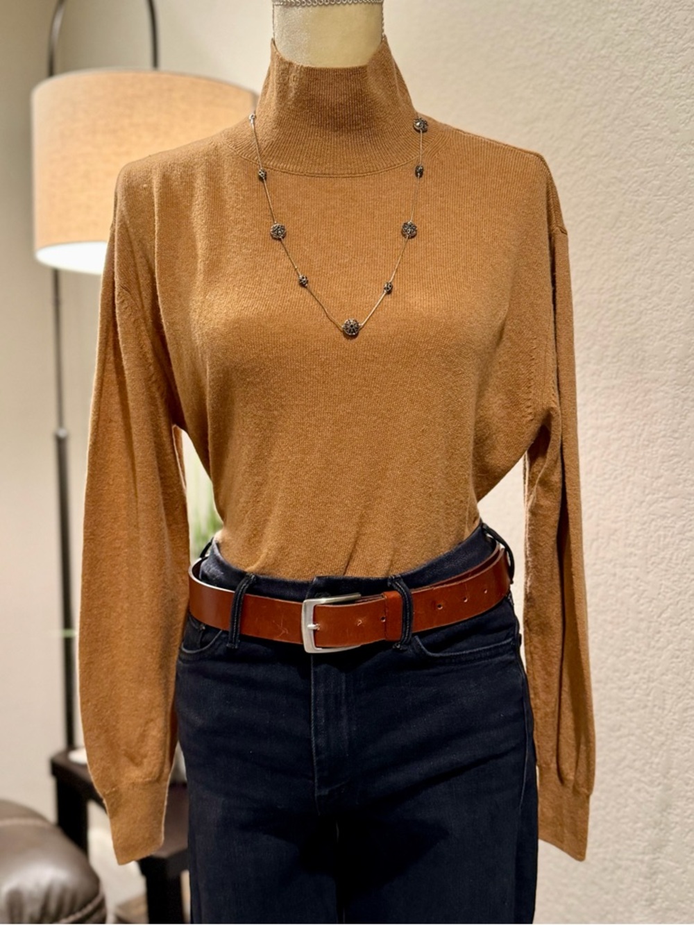 AYR The Swag 100% CASHMERE Mock Neck Sweater In Beige Size XS Luxury designer